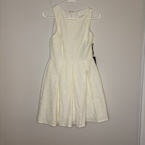 LULUS Sz Small NEW Sleeveless Racerback Pleated Lace Dress Off White Bridal